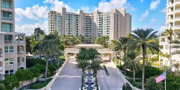 3720 S Ocean Boulevard