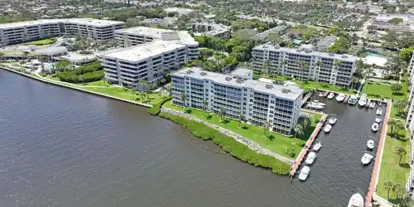 1 Harbourside Drive