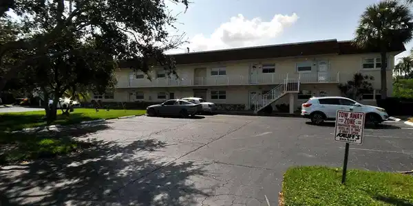 1181 Carlton Court