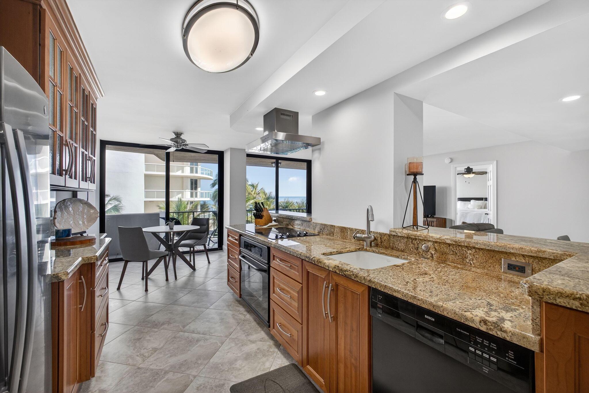 Image 3: 3-web-or-mls-5D1A0661