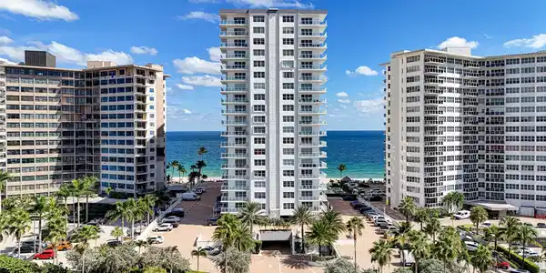 3750 Galt Ocean Dr