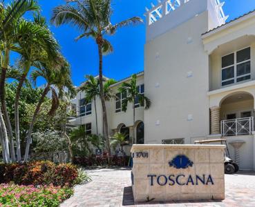 3700 S Ocean Boulevard