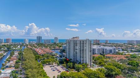3200 Port Royale Drive N