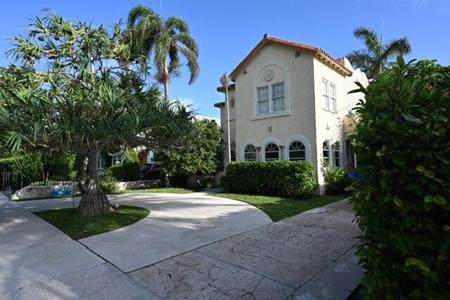 319 Cordova Road