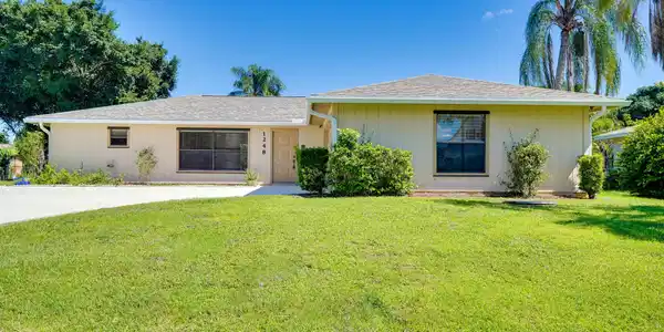 1248 SE Palm Beach Road