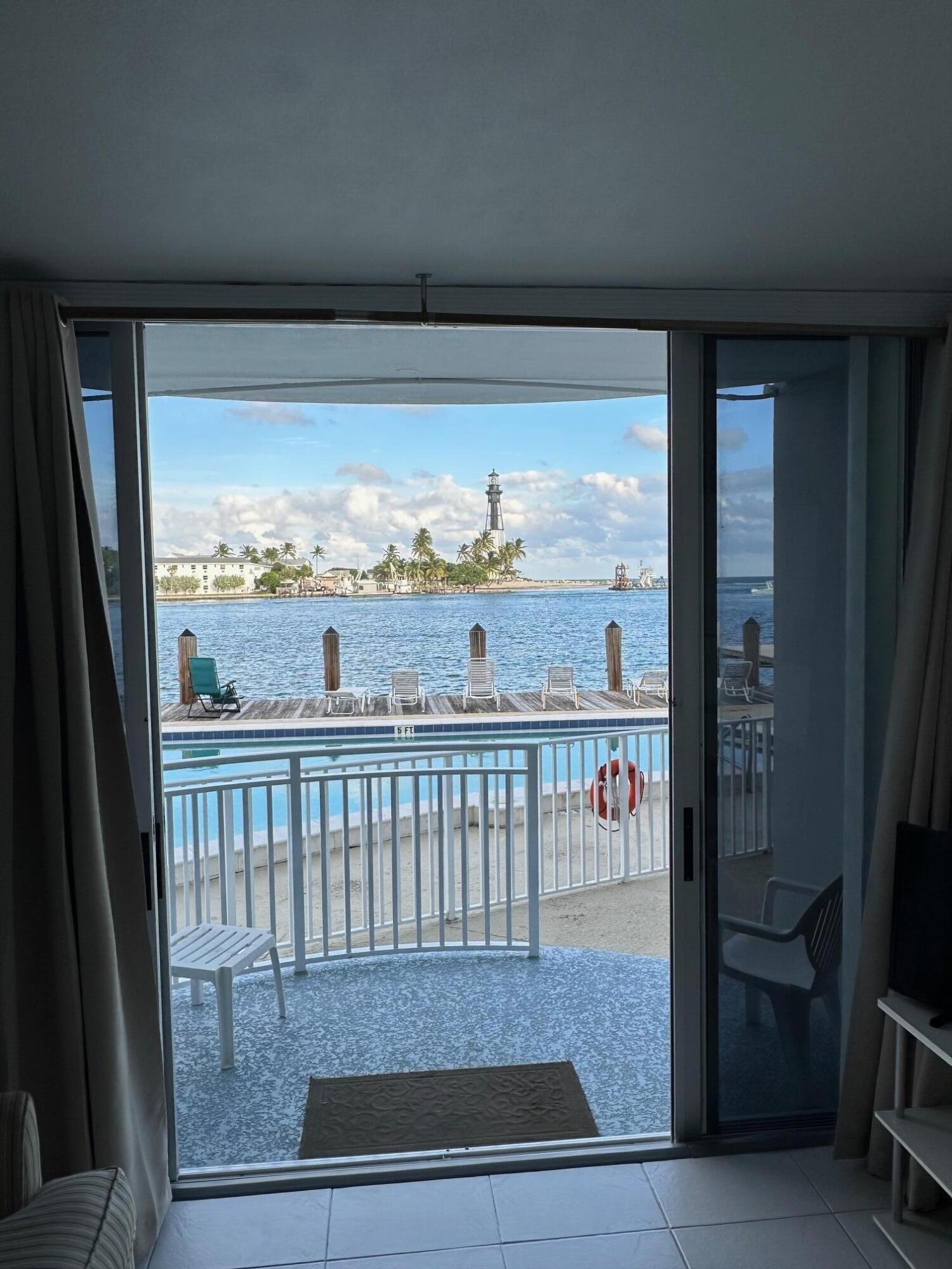 Image 3: Wake up to breathtaking waterfront views right out
