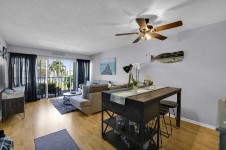 236 Castlewood Drive