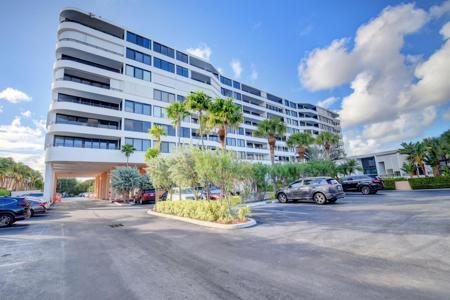 3589 S Ocean Boulevard
