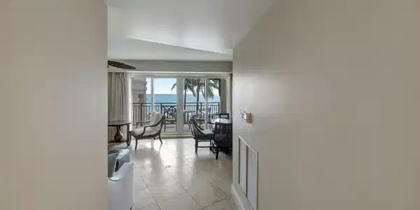 Image 2: 3500 Ocean Dr Unit 206 Vero-print-003-00