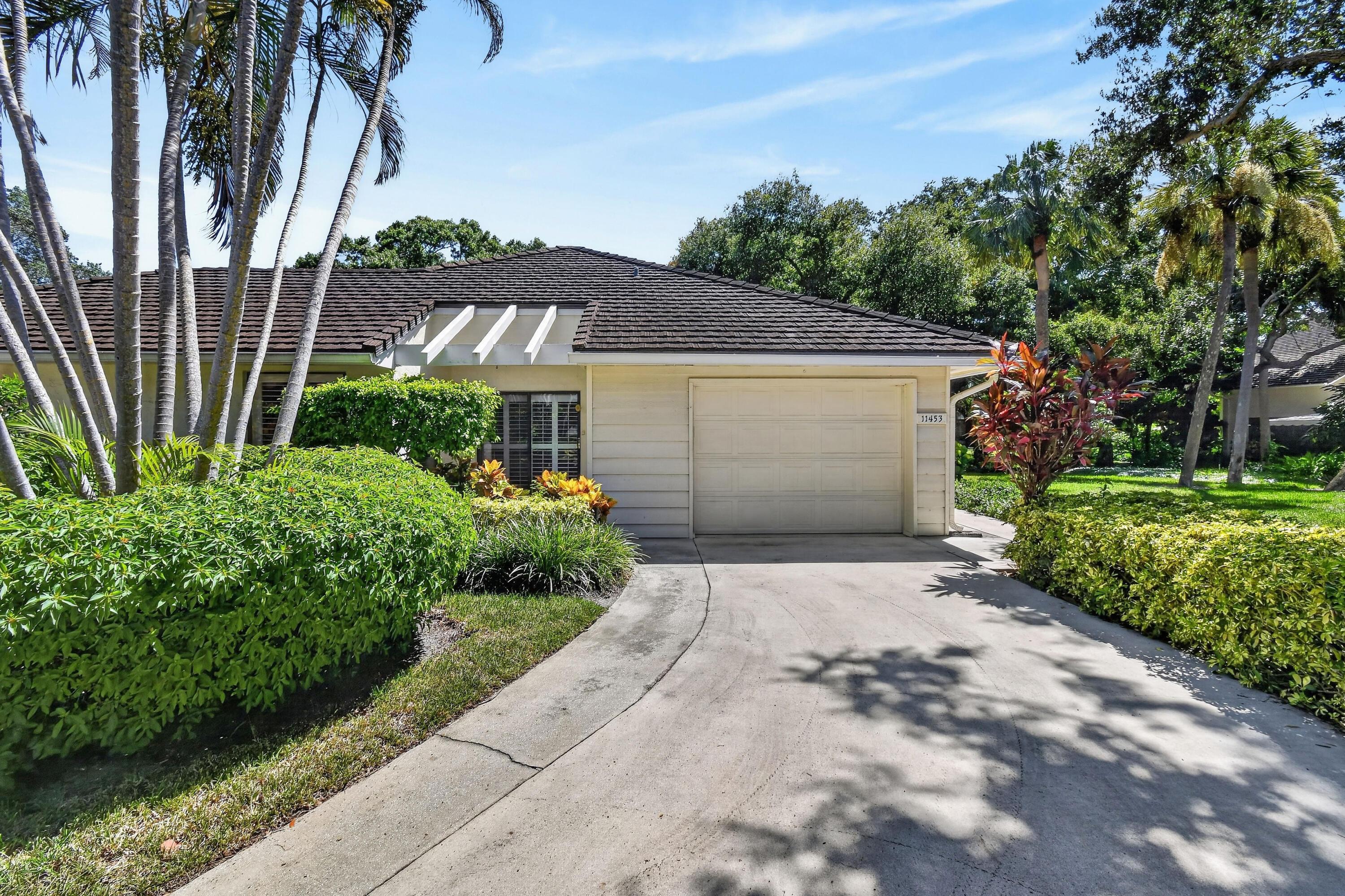 Image 3: 11453ShadyOaksLane(3)
