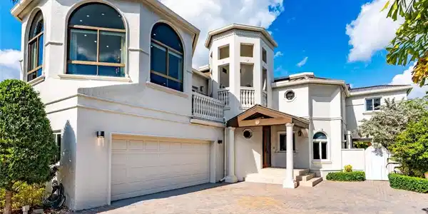 2615 E Las Olas Boulevard