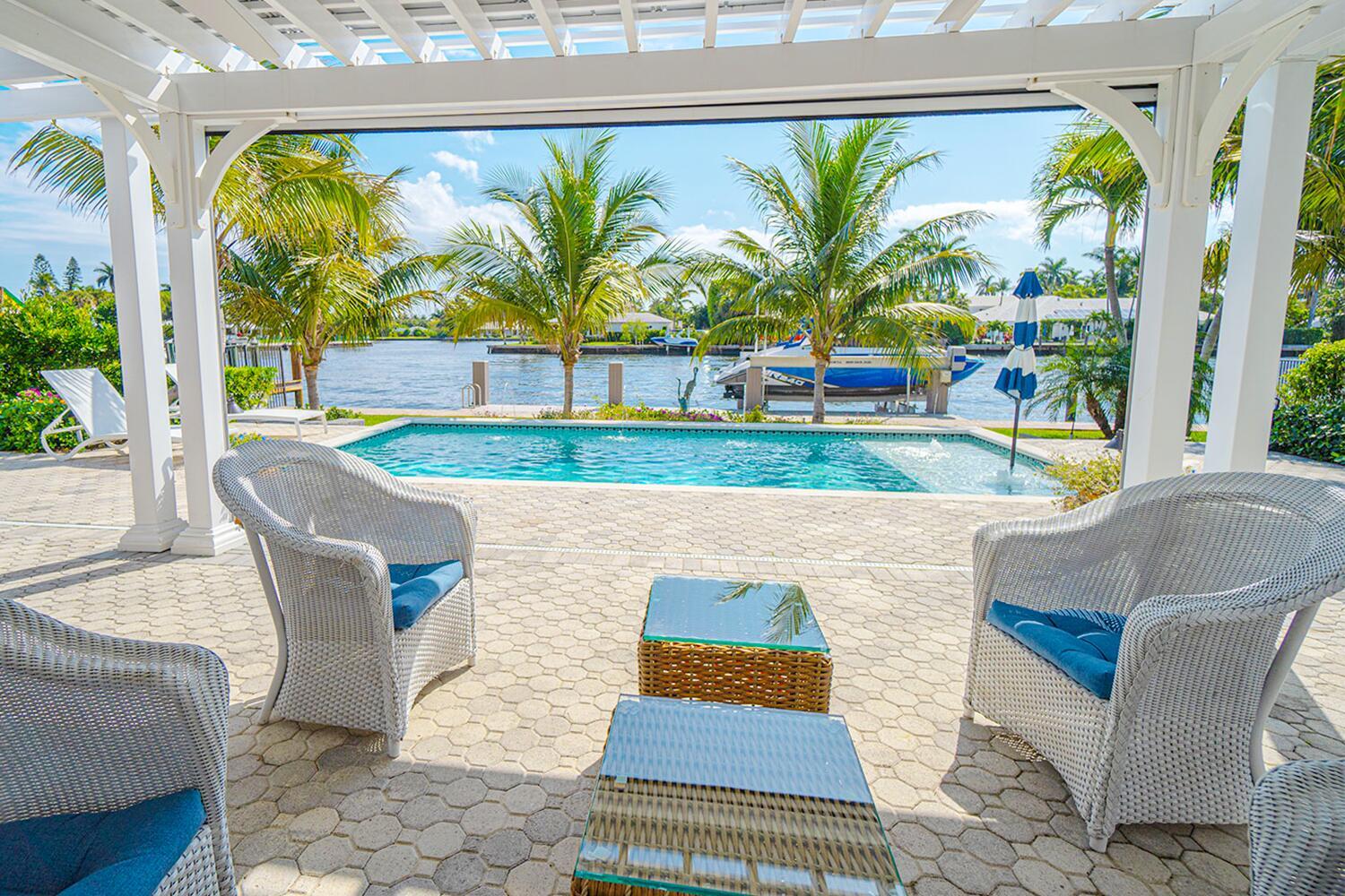 Image 3: Covered Waterfront Patio