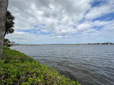 100 Waterway Dr
