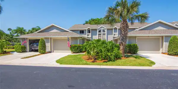 236 Vista Ct