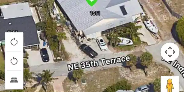 1511 NE 35th Terrace