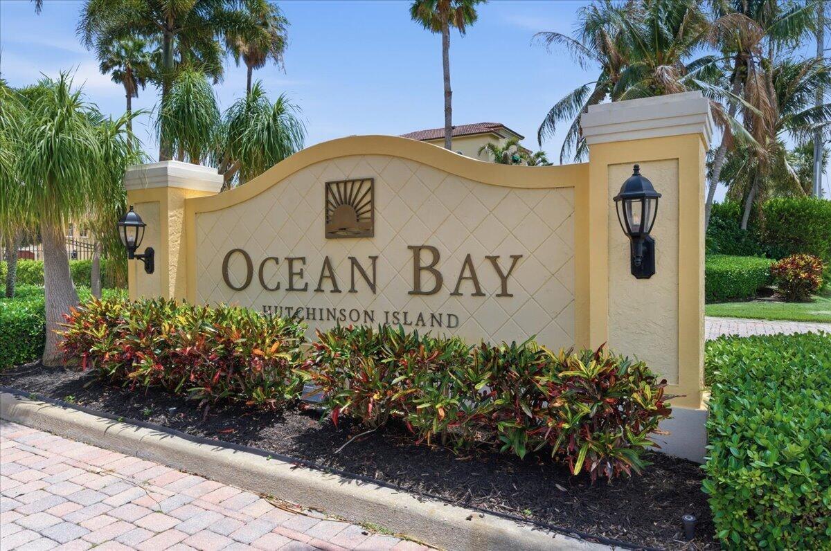 Image 3: 19-69- 175 Ocean Bay Dr