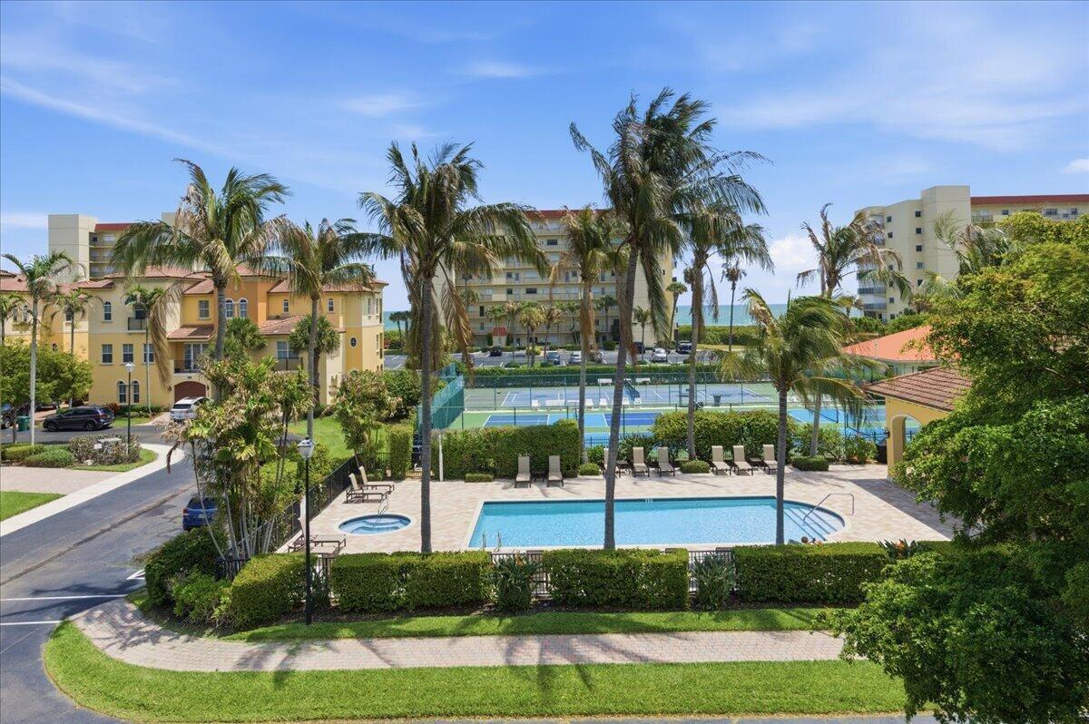Image 4: 01-01- 175 Ocean Bay Dr