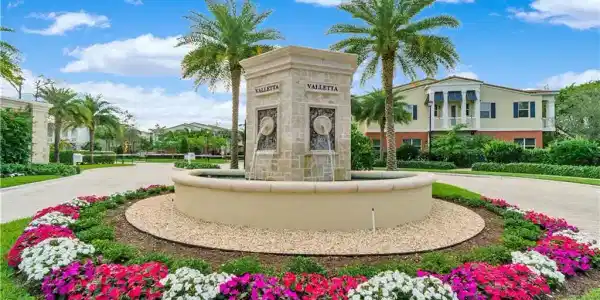100 NW 69th Cir