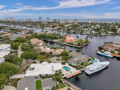2 BAY COLONY PT