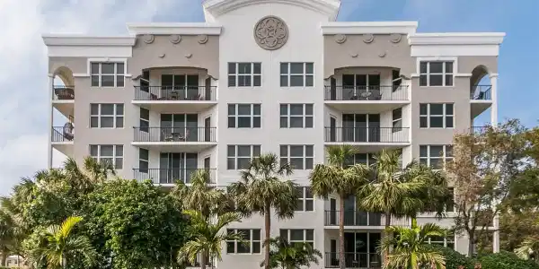 191 S Ocean Dr
