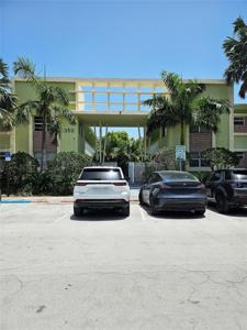 350 S Shore Dr