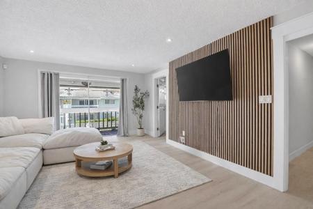 322 N Federal Highway