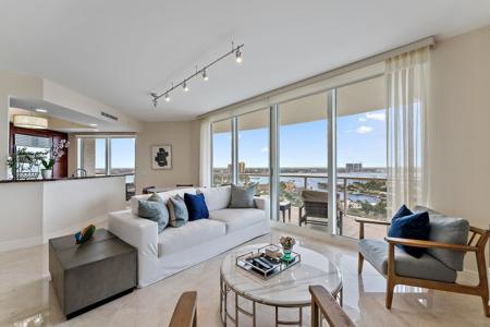 2700 N Ocean Drive