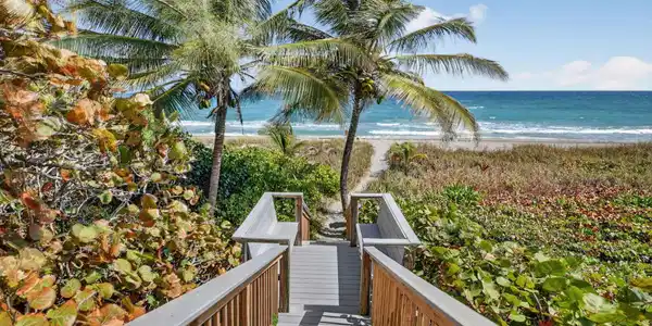 Image 4: Stairs to Private Beach