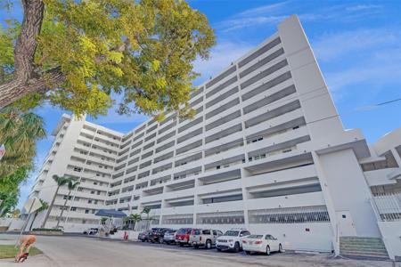 3100 NE 49 St.