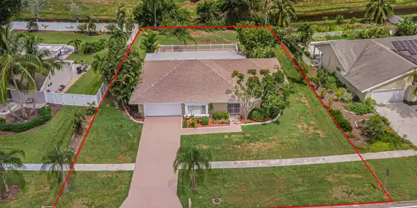 2609 SE Gowin Drive