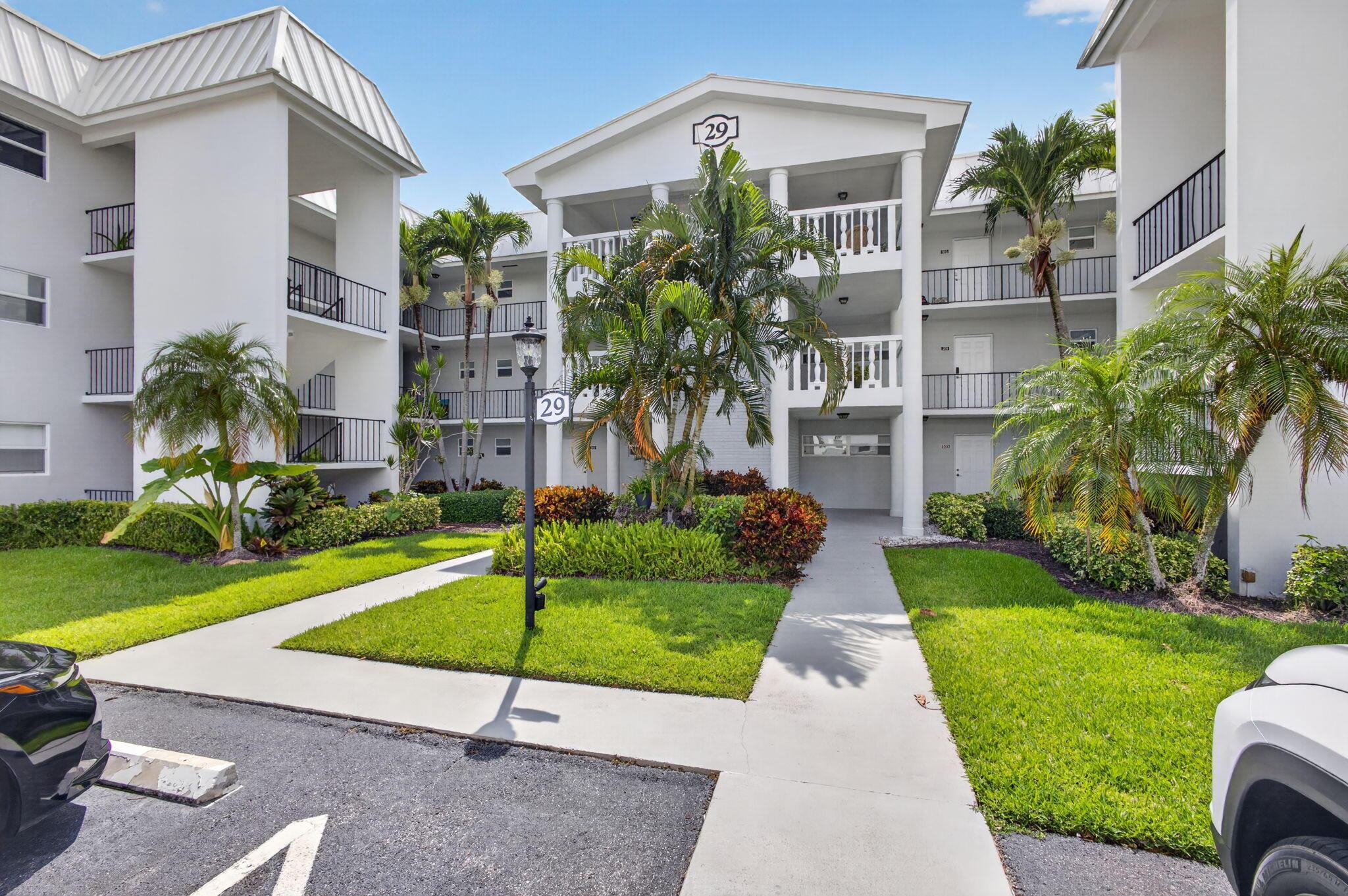 Image 1: 2-web-or-mls-5D1A8255