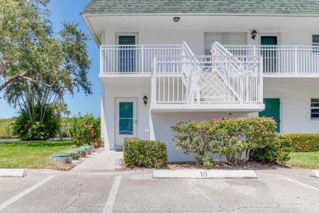 2800 Indian River Boulevard