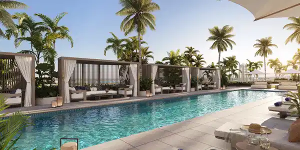 Image 2: Pool
