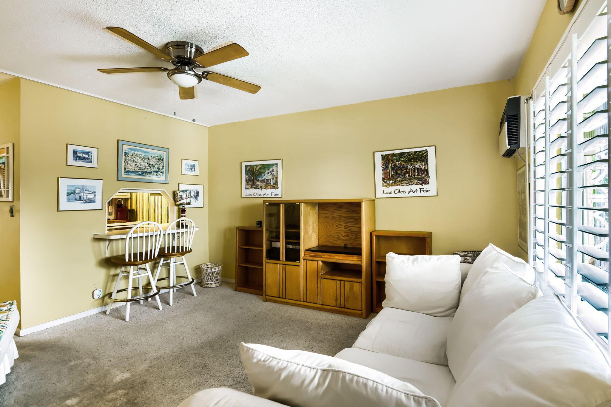 Image 3: 3-web-or-mls-3212 SE 8th St - Print Qual