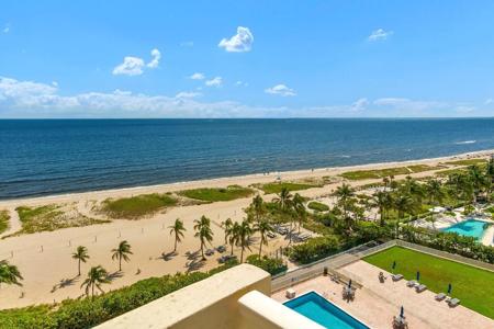 750 N Ocean Boulevard