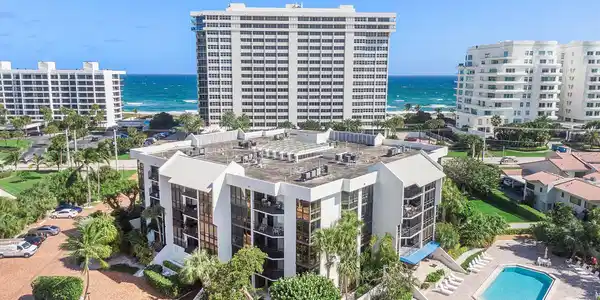 1901 S Ocean Boulevard