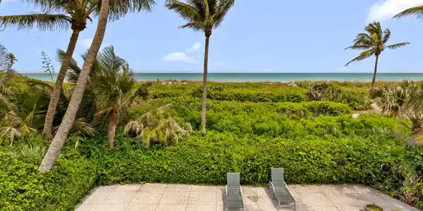 128 N Beach Road