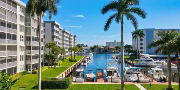 1 Harbourside Drive