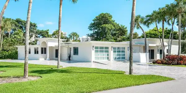 1200 Cocoanut Road