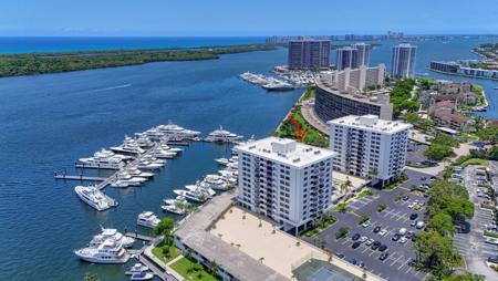 1208 Marine Way