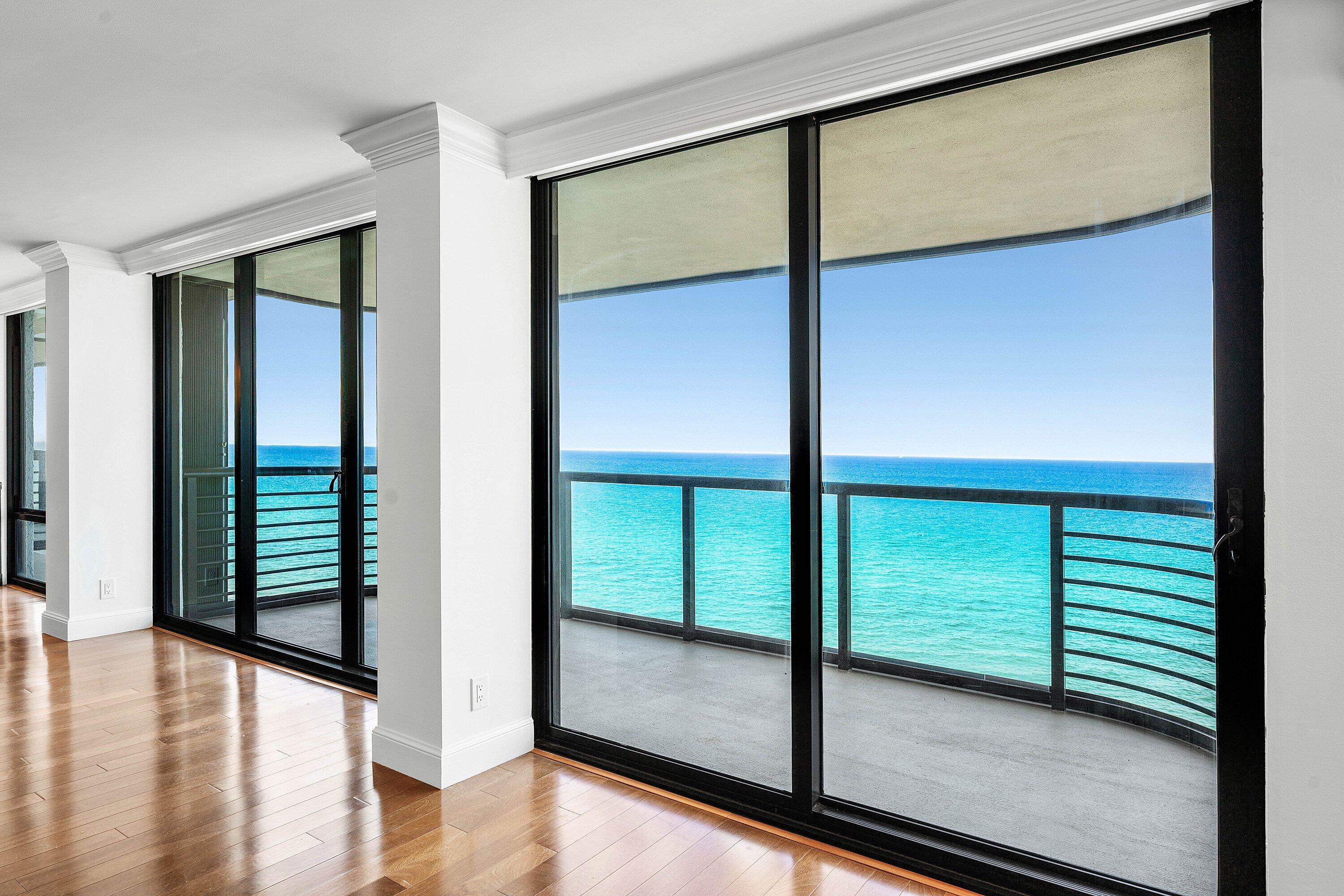 Image 4: 008-250SouthOceanBoulevard-11C-BocaRaton