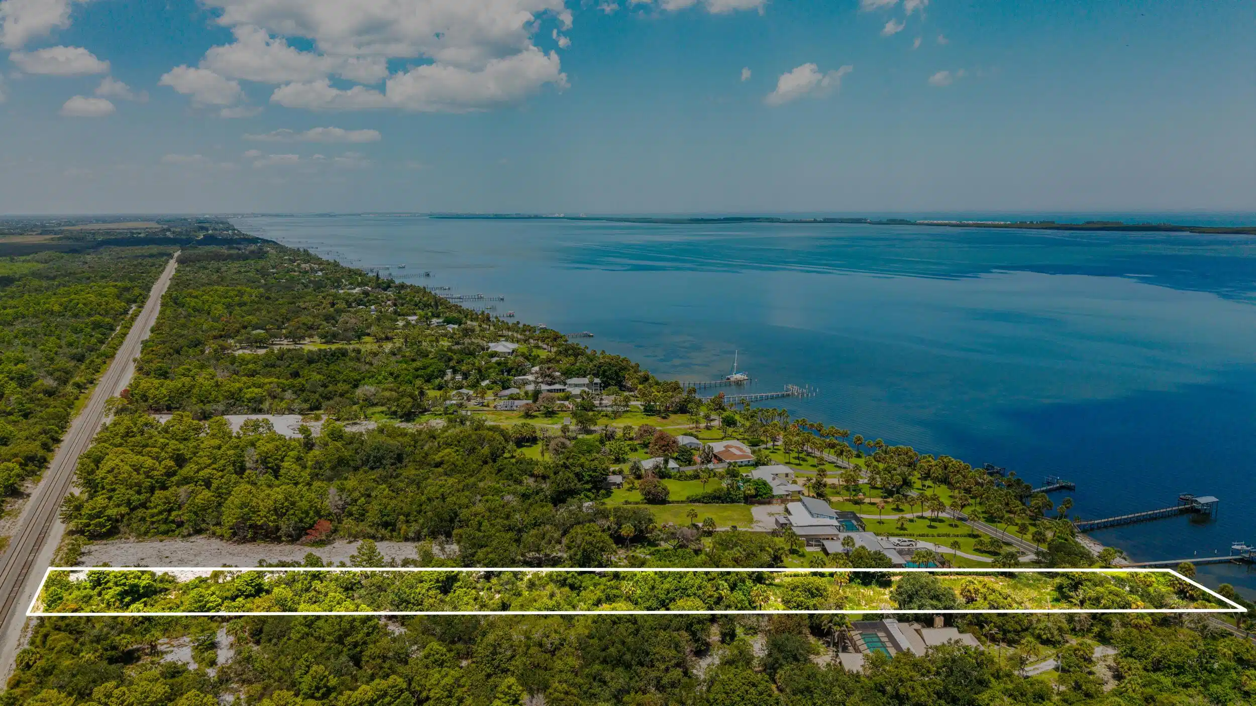 Image 1: 23_dji_20260818015625_0105_d_wb_cc