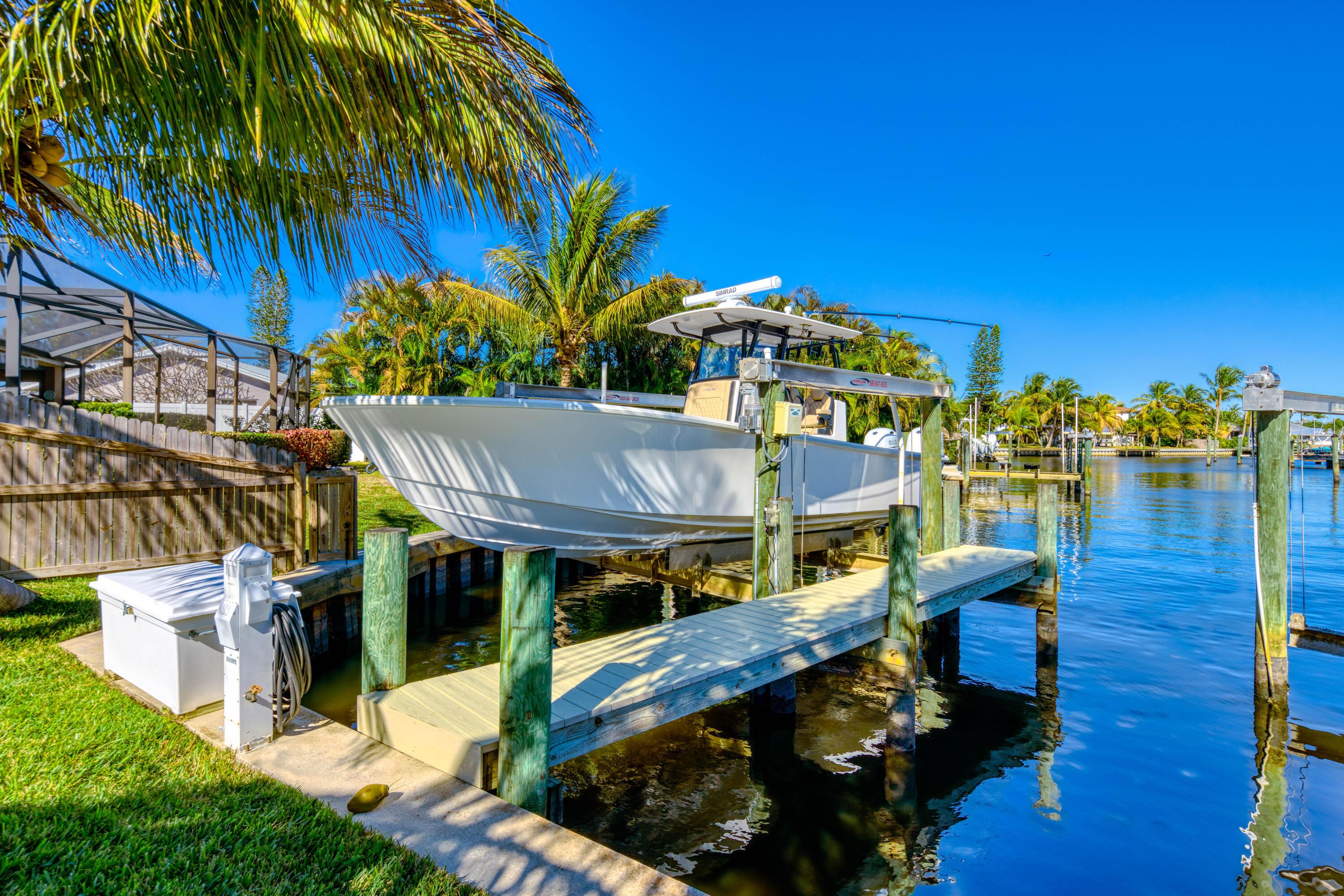 Image 3: 247 SW Riverway Blvd-40