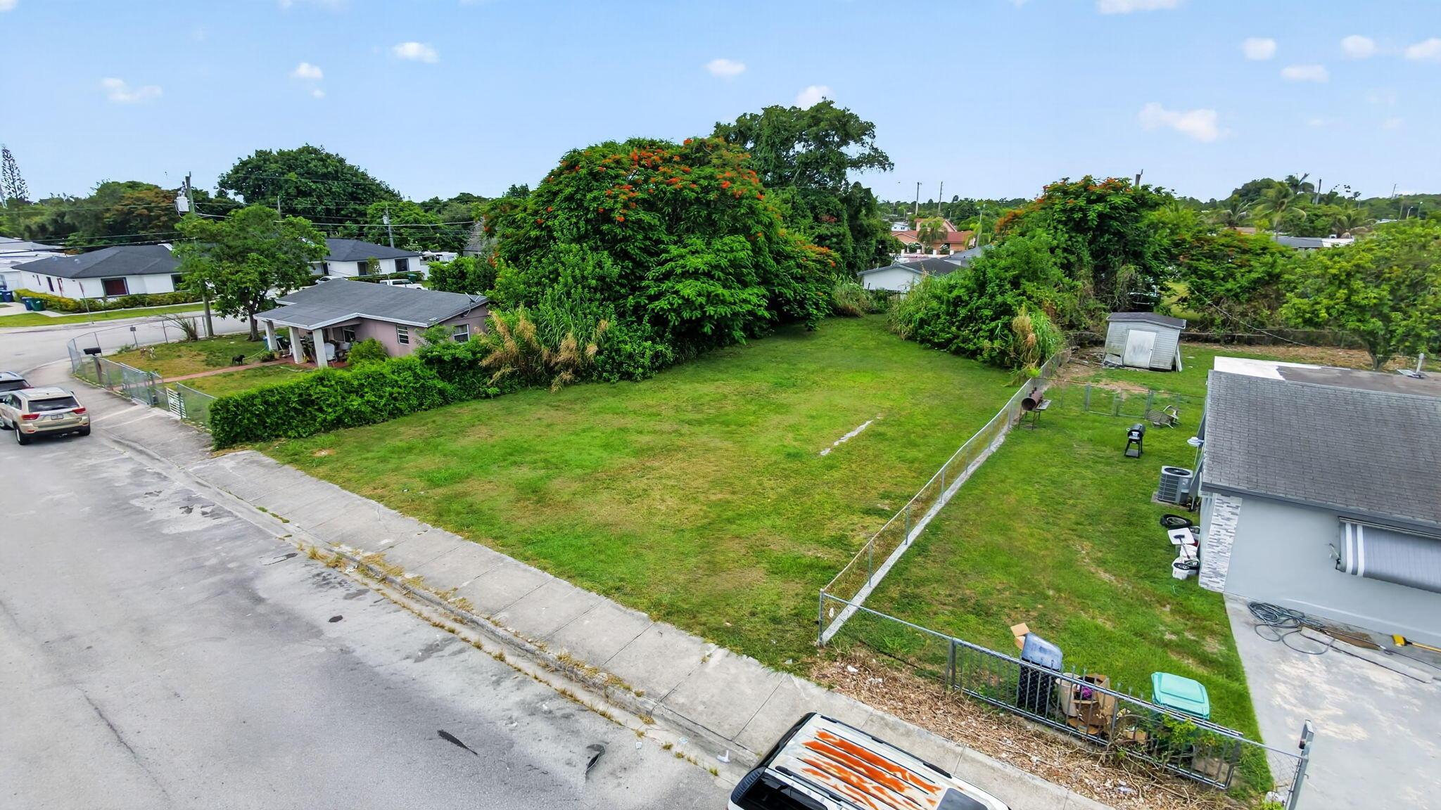 Image 2: 8-web-or-mls-DJI_20260726000829_0274_D