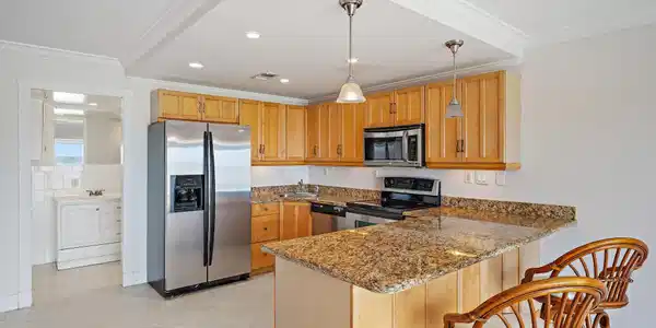 Image 4: Open Kitchen