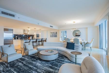 1 N Fort Lauderdale Beach Blvd