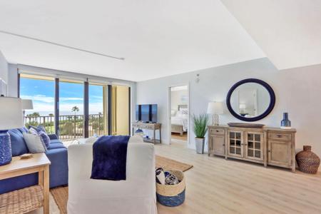 200 Ocean Trail Way