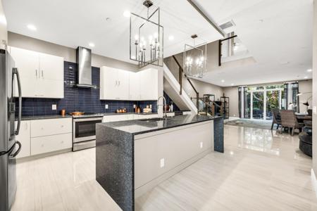 2115 S Ocean Boulevard