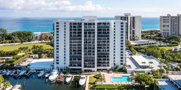 4748 S Ocean Boulevard