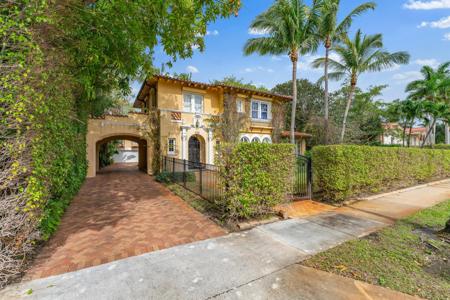 229 10th Street